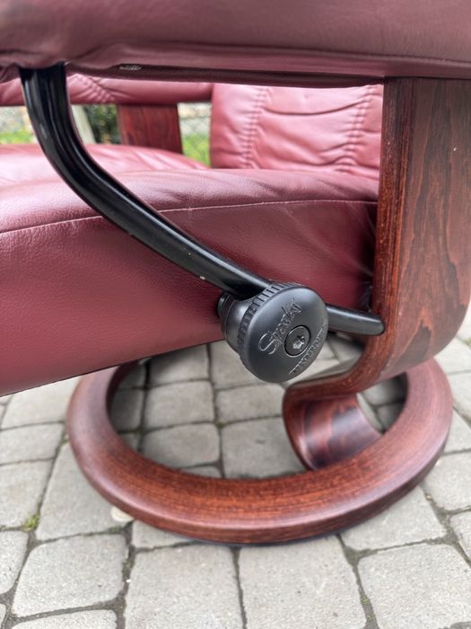 Крісло реклайнер Stressles(00134) крісло для відпочинку