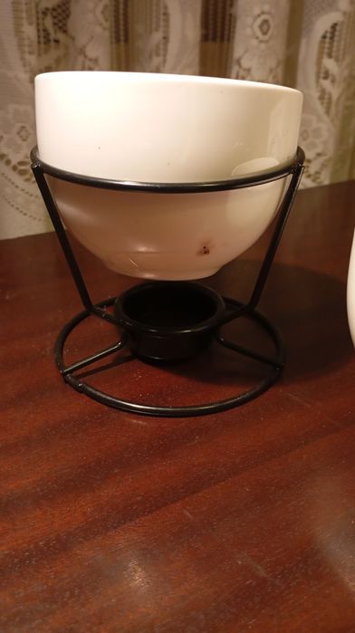 Taças pequenas de fondue