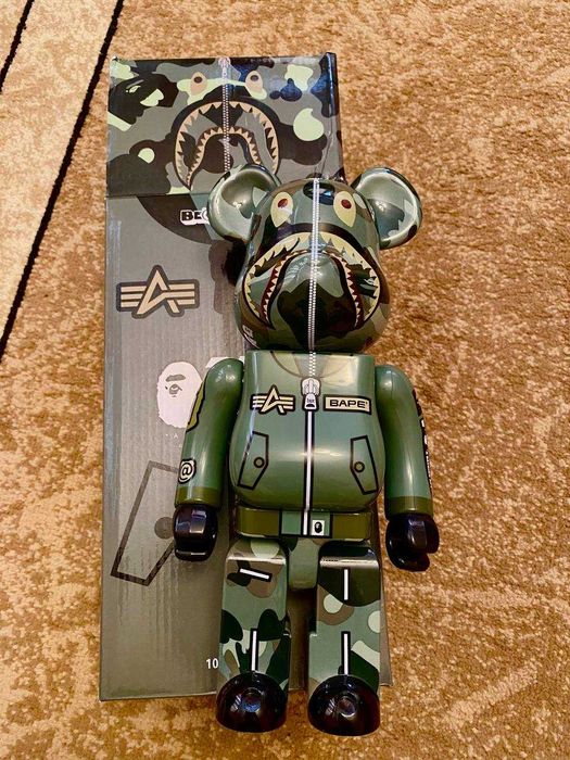Коллекционная фигурка Bearbrick BAPE 400% 28 см