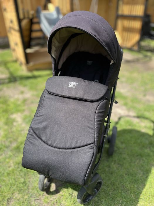 Wózek 2w1 Tako Laret Premium czarny + adaptery