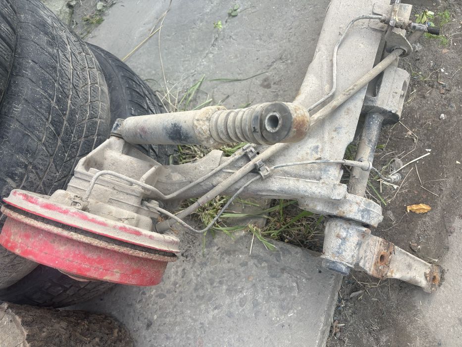 Задня вісь, торсіон, стійки, балка взборі Laguna 1 1,9 cdi універсал