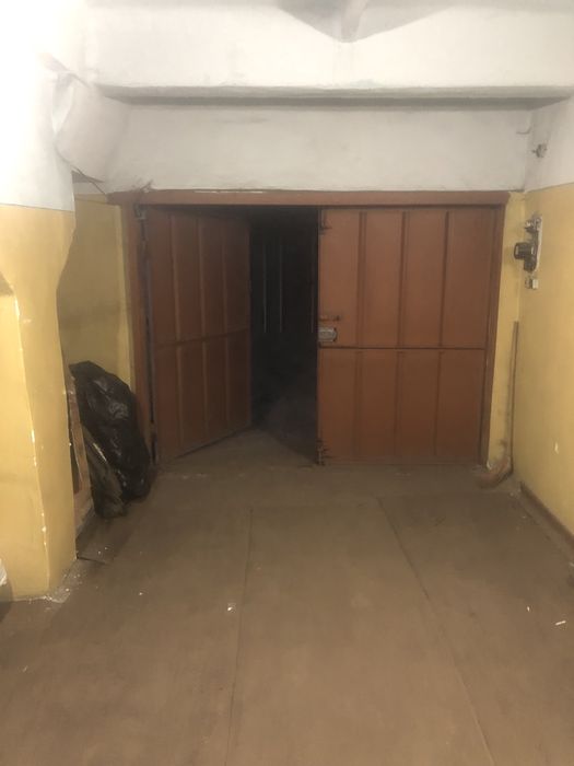 Продам гараж по ул. Ньютона гк « Велозаводец»