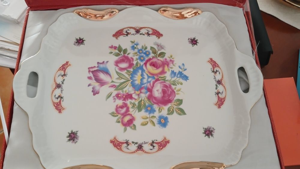 Conjunto de servir bolo / sobremesaem porcelana