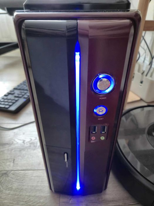 Komputer stacjonarny Intel i5-4460 8GB RAM