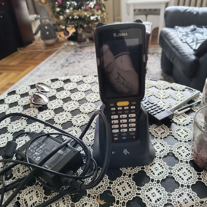 Skaner czytnik kodów Zebra MC 330 M