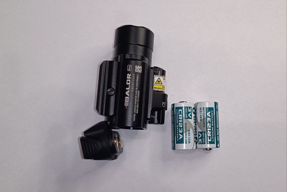 Ліхтарик на зброю