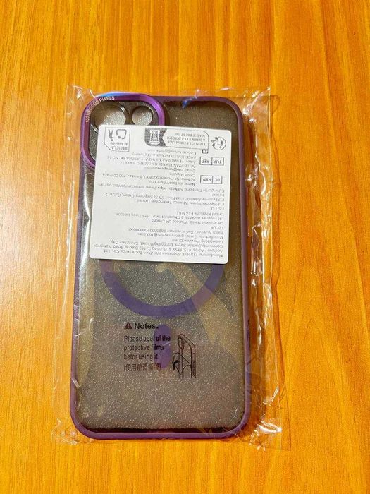 Чехол на IPhone 13