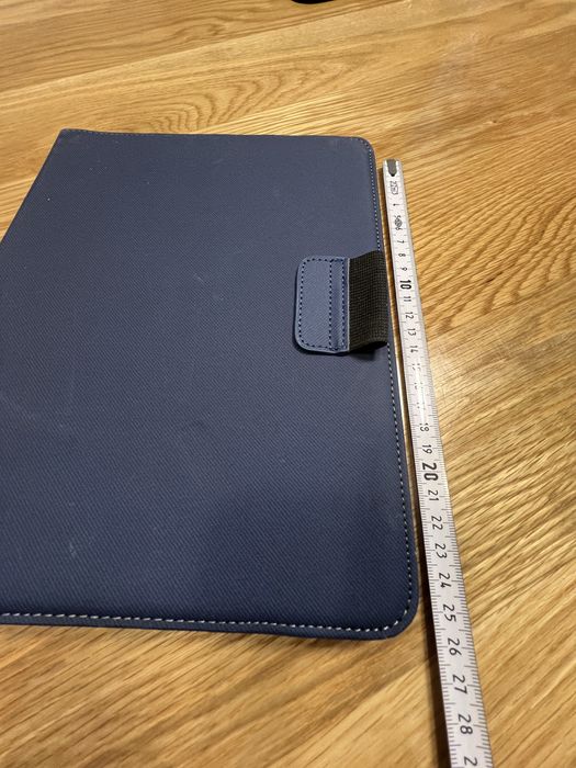 Etui na tablet wymiary 19 cm na 24 cm