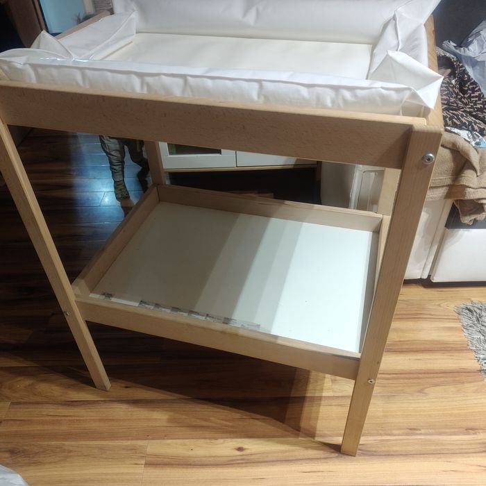 Przewijak ikea z materacem i 3 pojemnikami