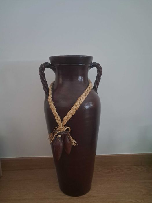 Large Decorative Clay Pot511190896906741761