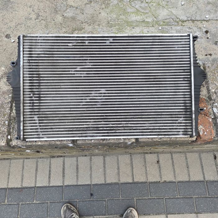 Chłodnica intercooler volvo s60 d5 185