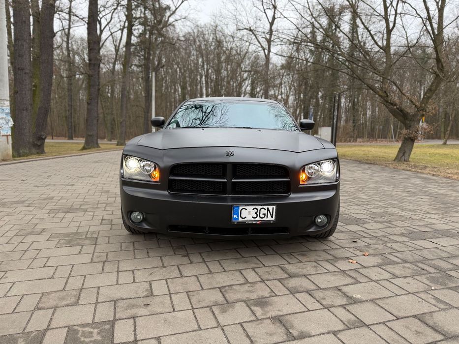 Dodge Charger 5.7 HEMI R/T – V8 + LPG, hamulce Stoptech, doinwestowany