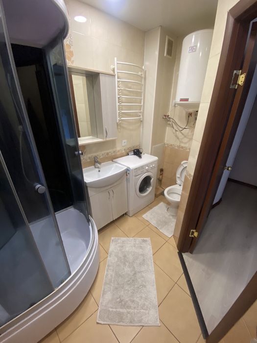 Пр. Богдана Хмельницкого (16 больница) Своя.