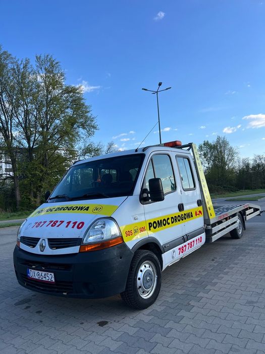 Renault Master  Auto laweta Renault Master 2.5
