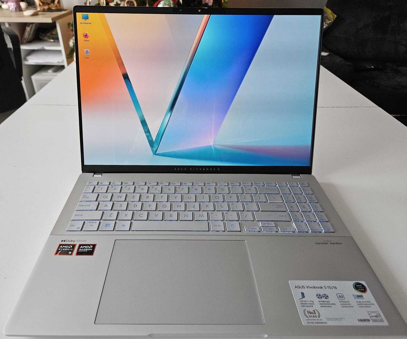 Asus Vivobook S16 M5606W