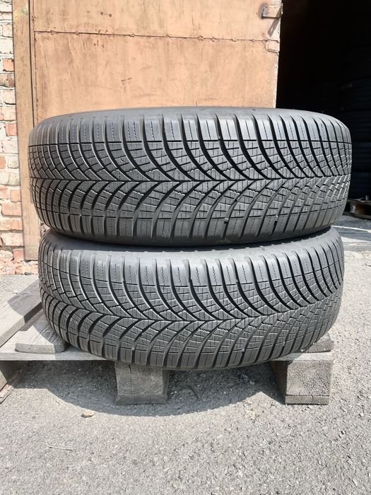 225/60 R18 Goodyear Vector 4Seasons / 2шт./ 2023 рік./ ваесезонка