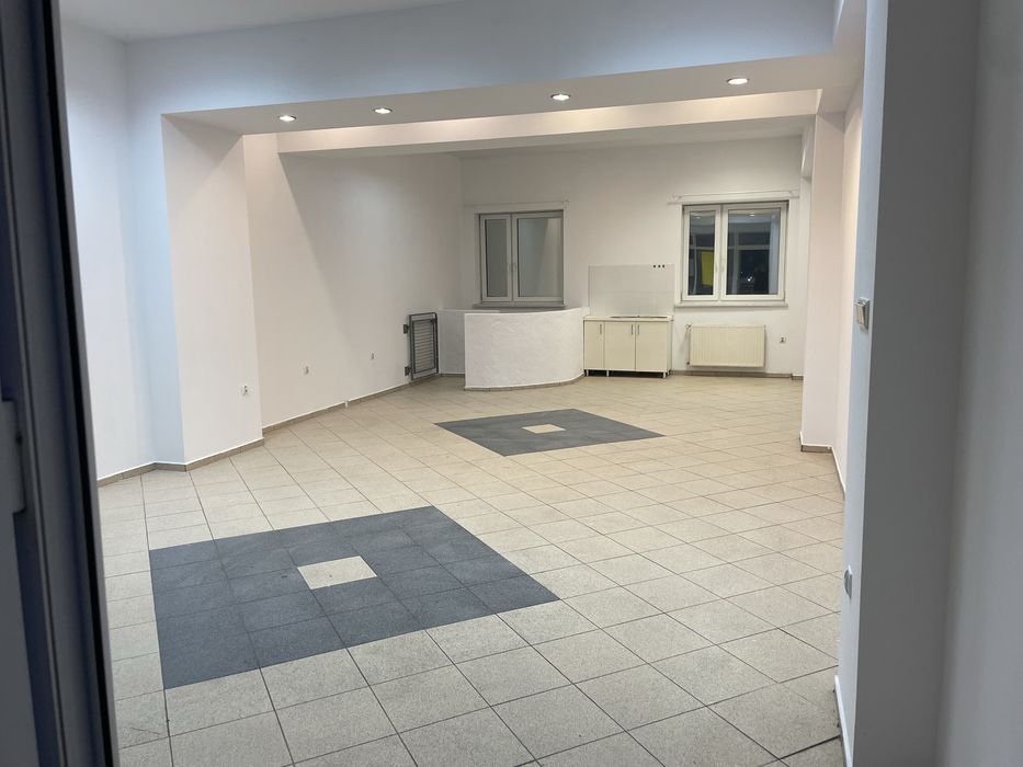 Wynajem. Lokal Usługowo - Handlowy. KLIMATYZOWANY. Centrum Złotowa.