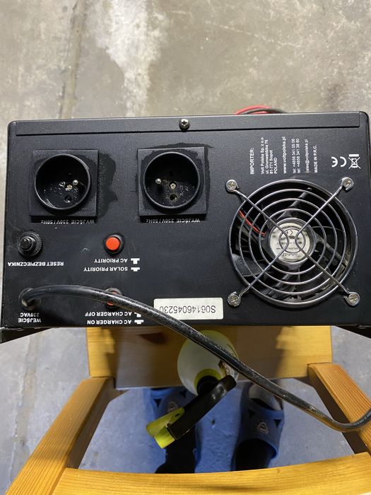 Przetwornica sinus pro  24v2000w