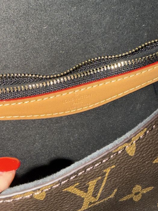 Louis Vuitton Pouch64740307497987124