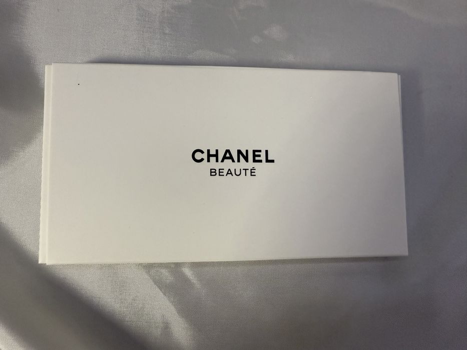 Набір заколок chanel