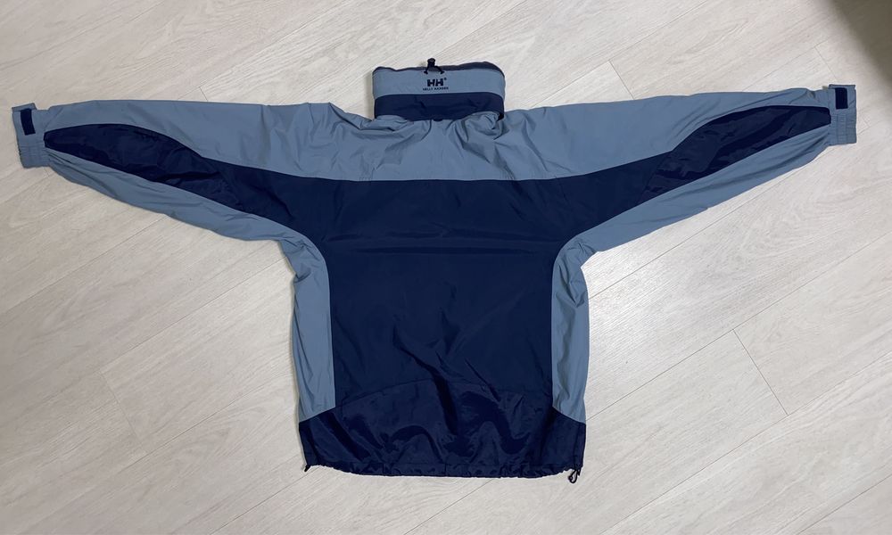 Куртка Helly Hansen M