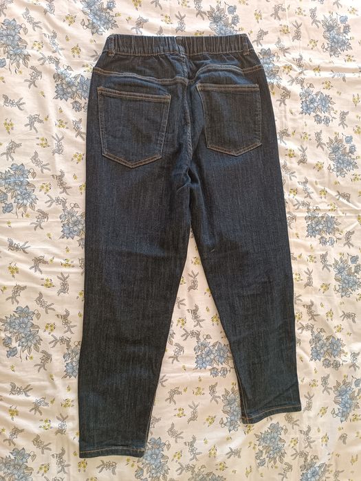 CONJUNTO de calças de ganga para rapaz