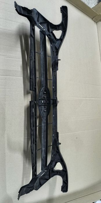 Оригінальна верхня решітка радіатора Ford Mondeo 4(Форд Мондео 4)