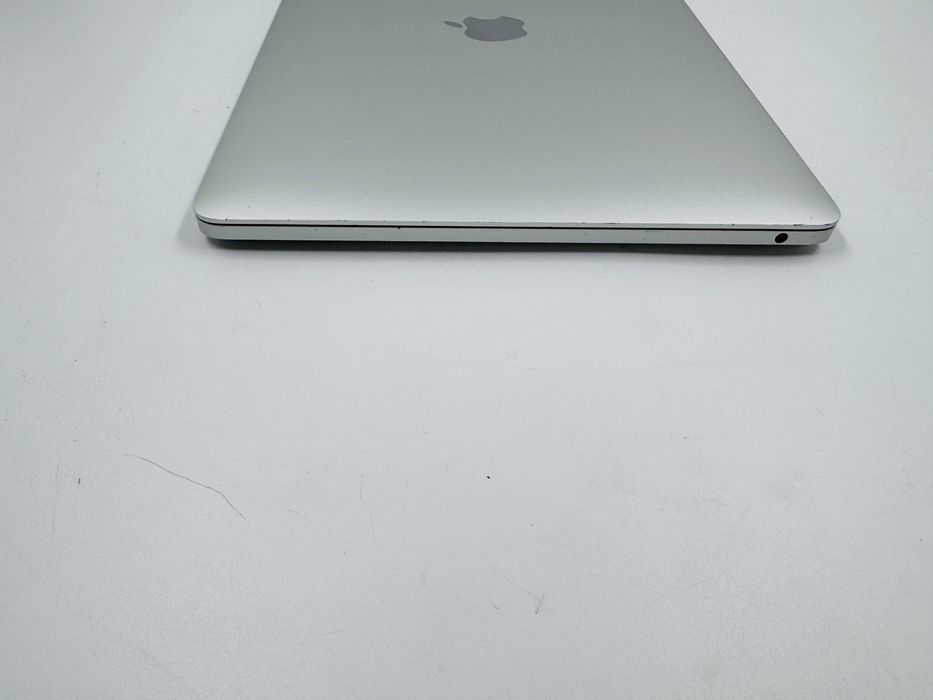 Apple Macbook Pro 13 2020 M1 8GB RAM 256GB SSD Silver IL6818