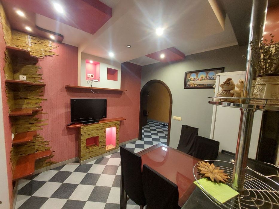 Здам у оренду 2 кім квартиру по вул. Бориспільська 6