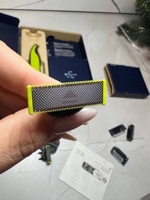 Бритва Philips OneBlade 3in1