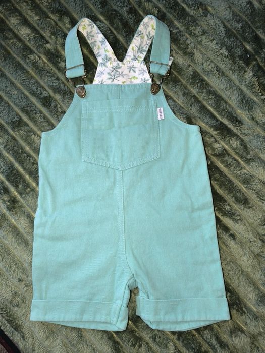 Комбінезон для дівчинки