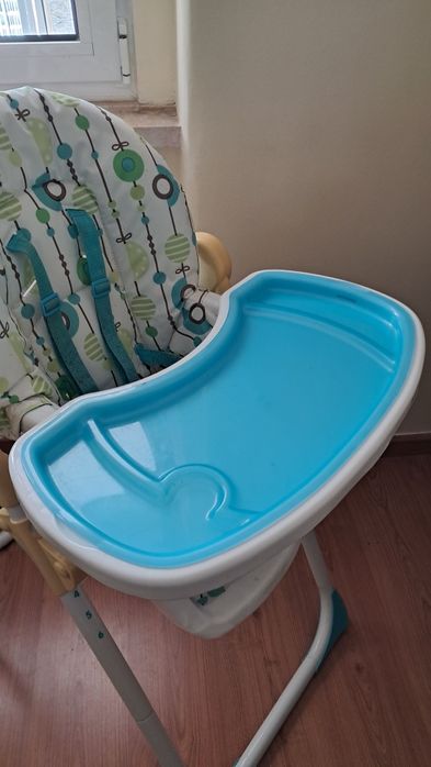 Cadeira alta de refeição para criança