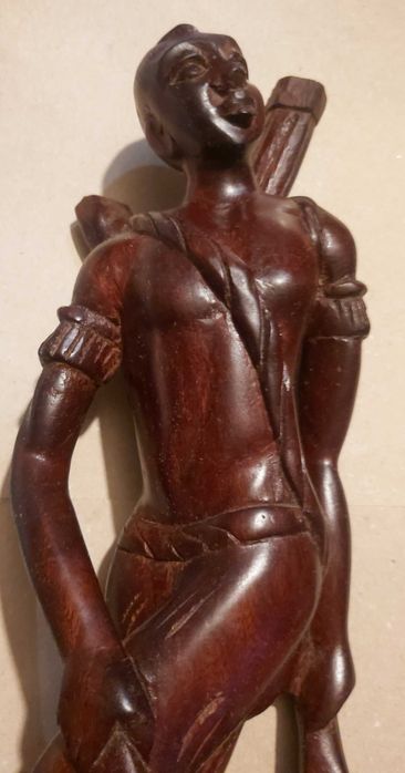 Rzeźba Figurka Drewniana Duża Afrykański Wojownik