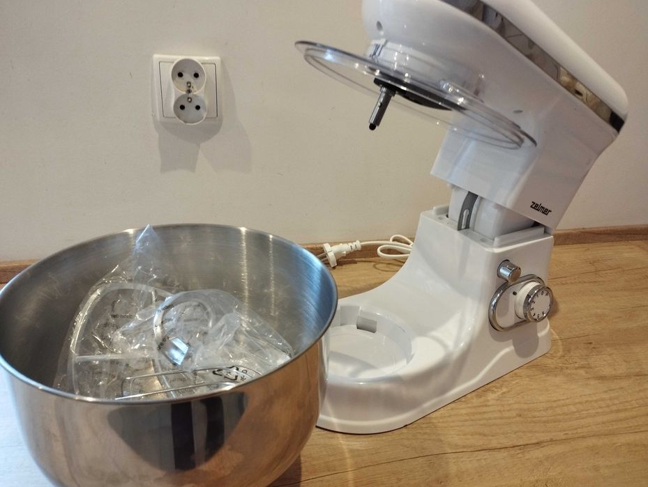 Robot planetarny Zelmer ZKR1350