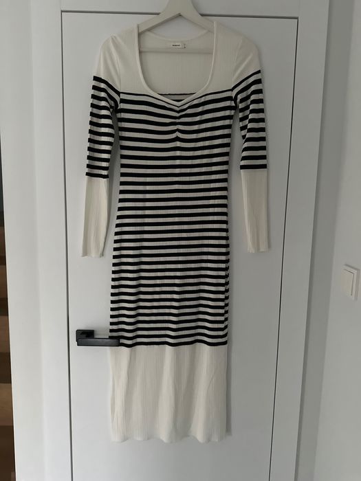 Sukienka Reserved rozm S