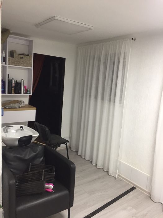 Продаж комерційного приміщення Героїв Упа , зараз діючий салон краси