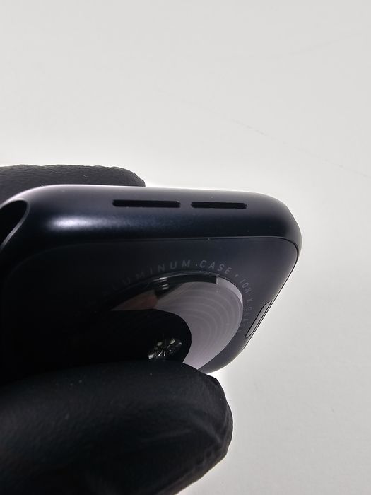 Смарт-часы Apple Watch SE  GPS 40mm Midnight