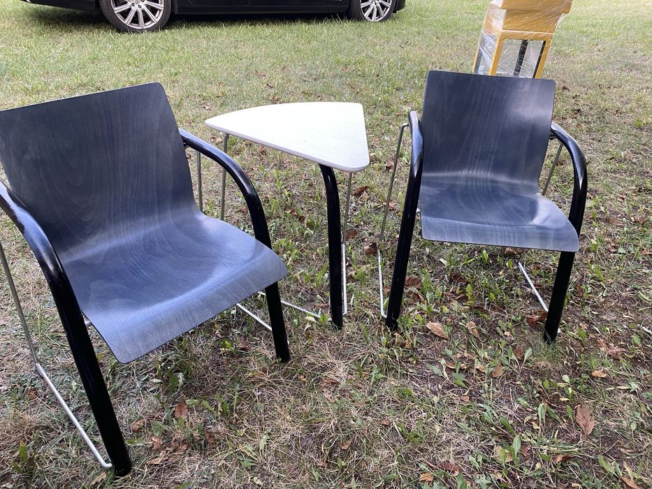 Krzesla i stolik Thonet vintage design