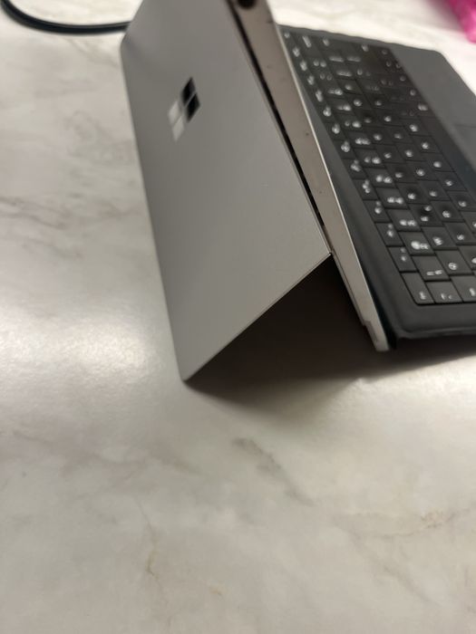 Microsoft Surface Pro 5 128 GB SSD Mod. 1796