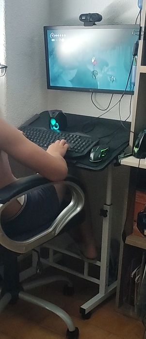 Mesa / secretária