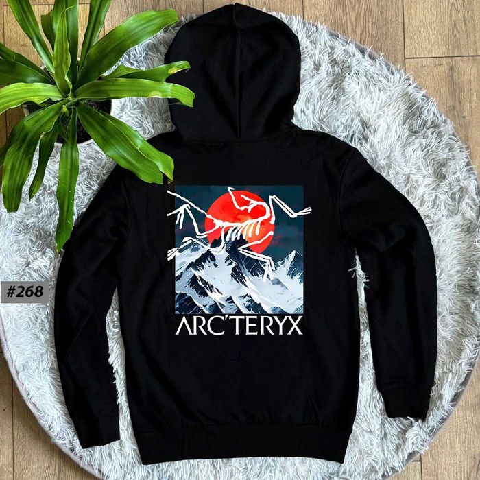 Черное Худи ARCTERYX Neon Горы (XS S M L XL)