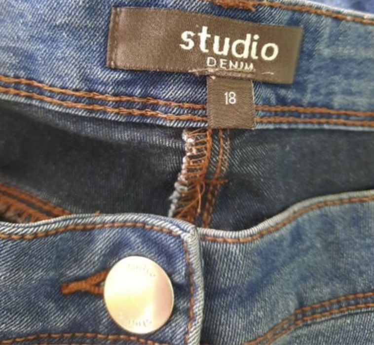 Шорти джинсові 18 розмір