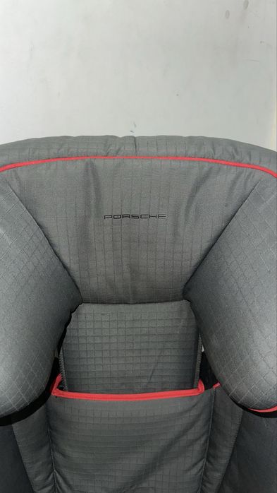 Cadeirinha para criança Porshe