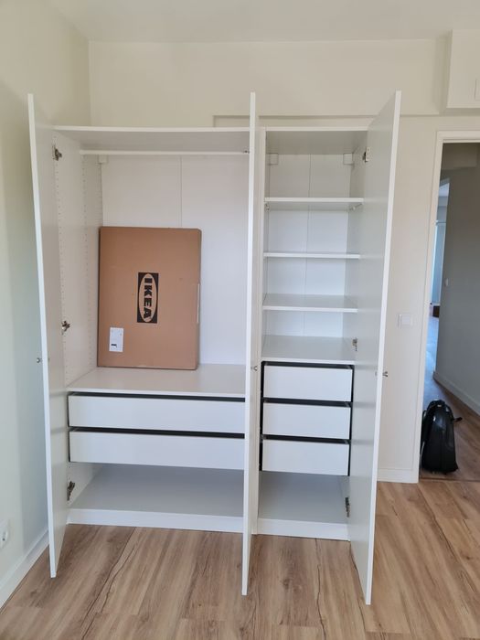 2 Roupeiros IKEA PAX 150 cm – Gavetas + Cestos – Muito Bom Estado