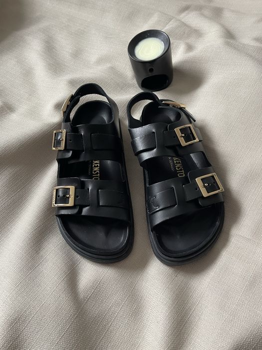 Birkenstock/Everlane/ Steve Madden