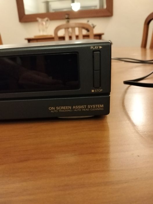 Videogravador VHS Sanyo