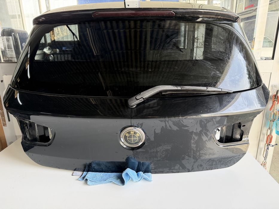 Tampa da mala bmw serie 1 F20/f21