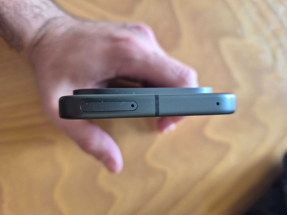 Google Pixel 10 128GB Preto – Excelente Estado (< 1 Ano / 220 Ciclos)