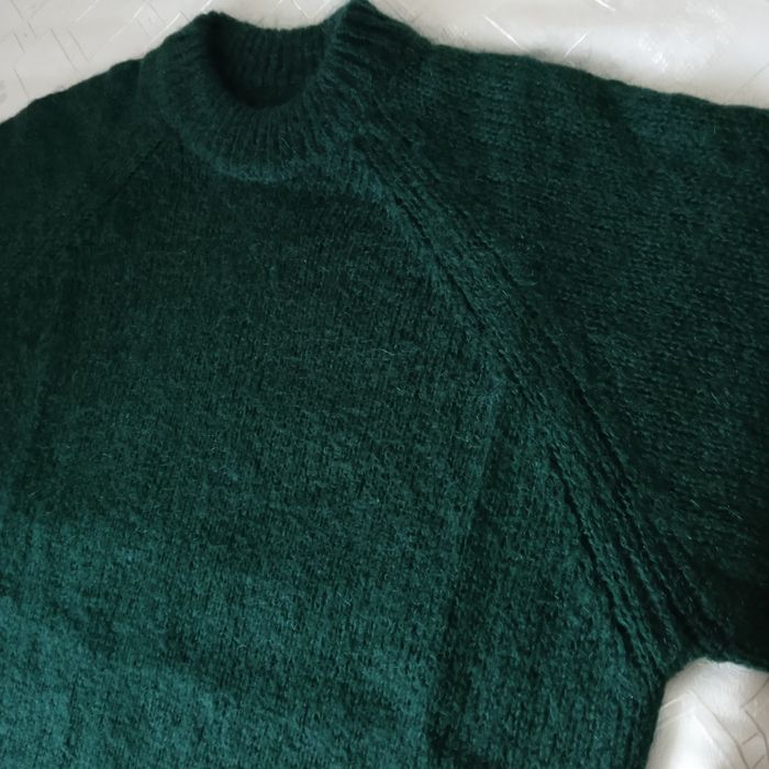 Długi miękki ciepły lekki sweter r M /L