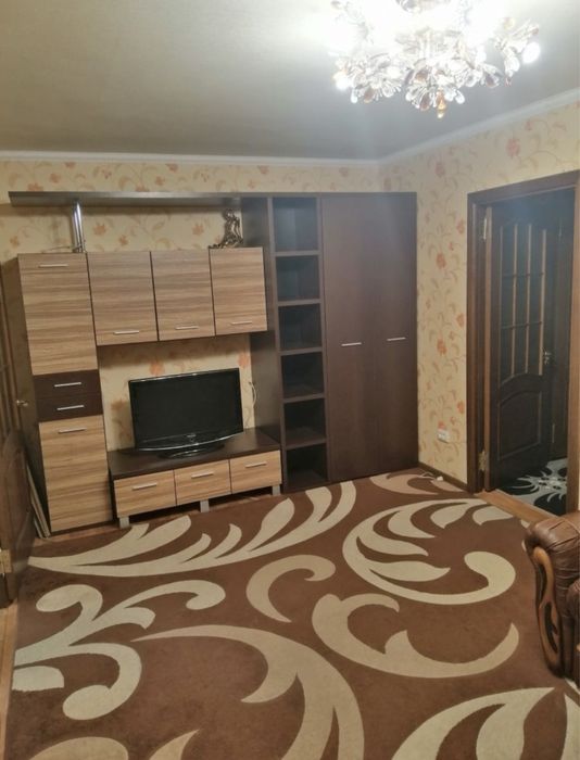 Посуточно 2ком 12 квартал Шинник Богдана Хмельницького СВІТЛО Є ЗАВЖДИ